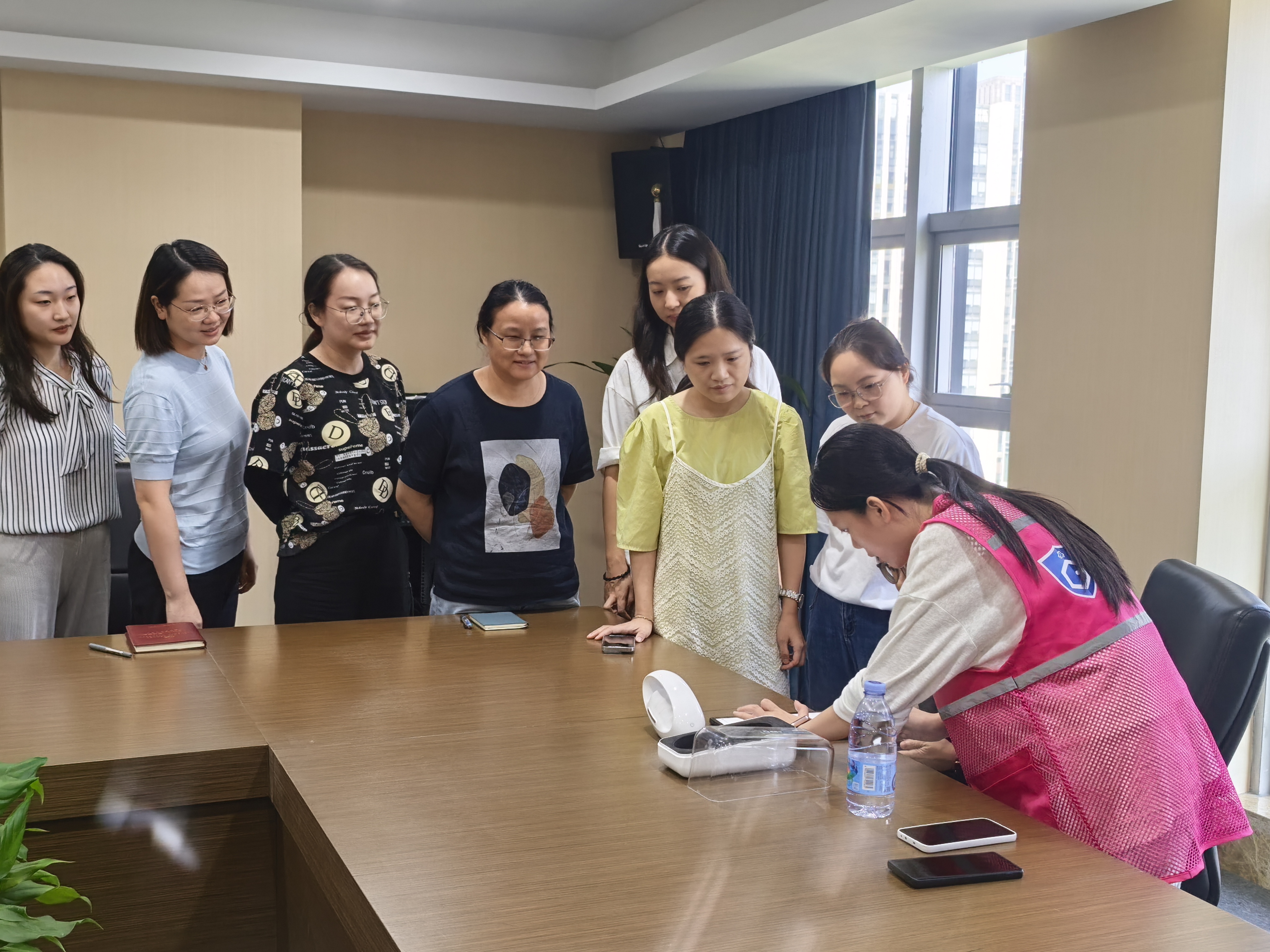 夏季送清凉 关怀润心田丨中机联合工会开展夏季慰问系列活动